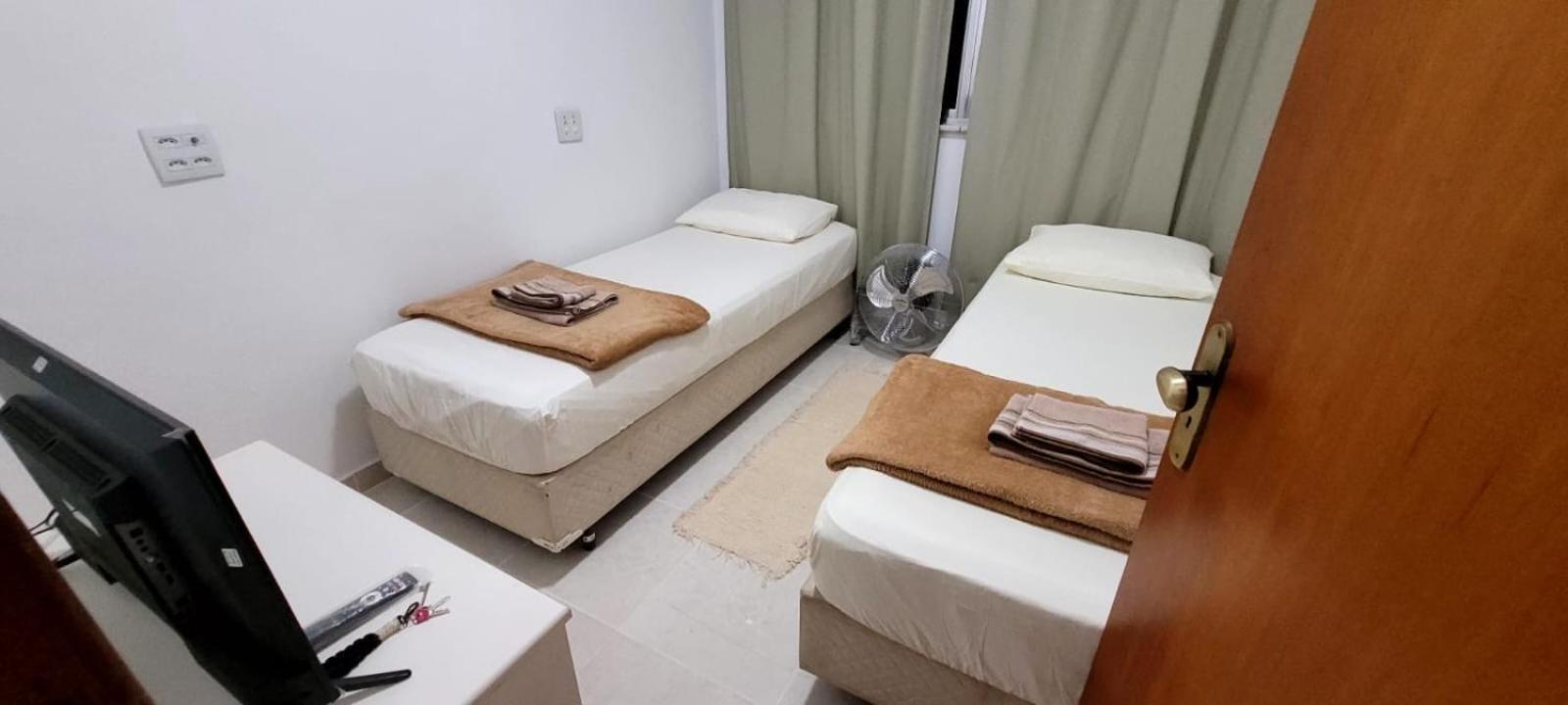 Homestay Quartos Lemecopa *
